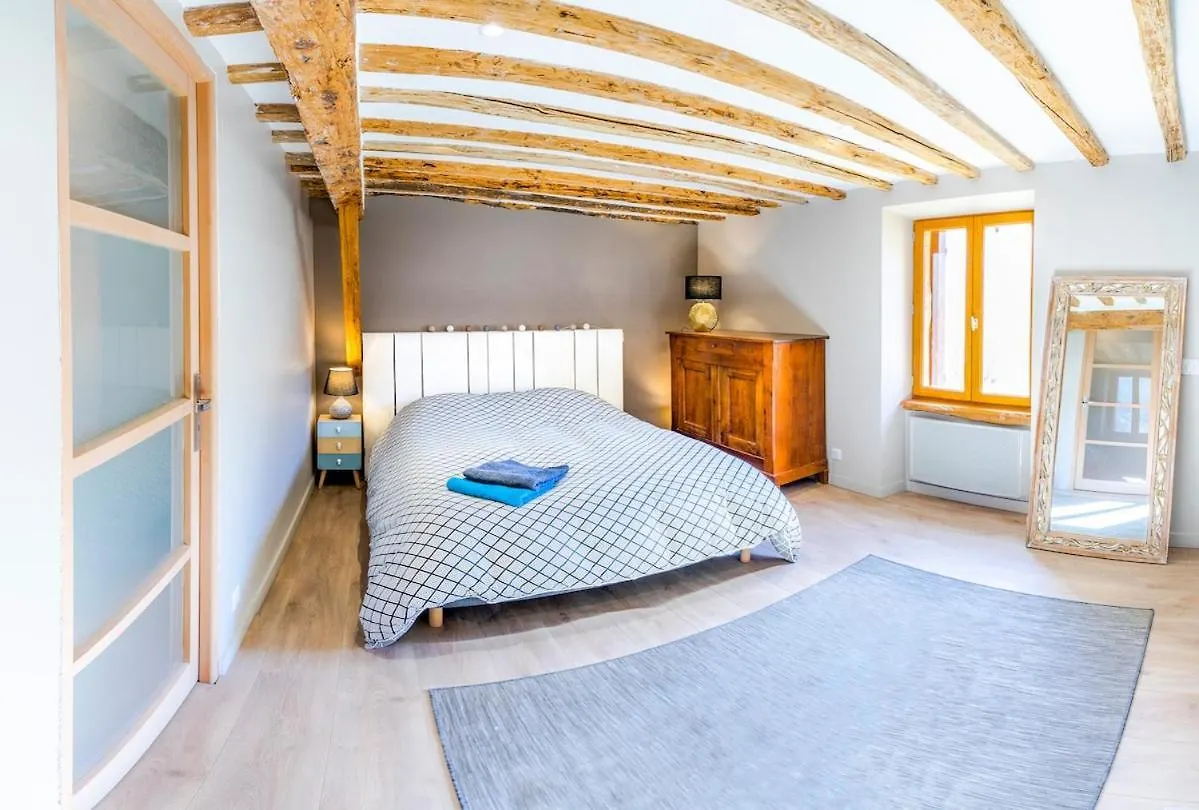 La Maison De Gourbit Rabat-les-Trois-Seigneurs 0*,  Francia